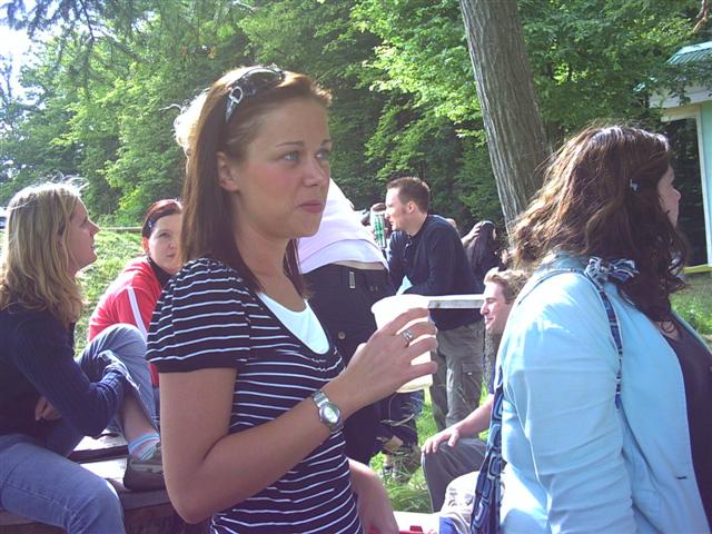 i/Kranj/Piknik06/nina/PICT0907 (Small).JPG